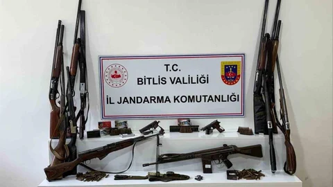 Bitlis'te Eş Zamanlı Operasyon Yapıldı