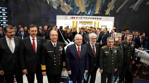 ROKETSAN İstanbul'da Yeni Ürünleri Tanıttı