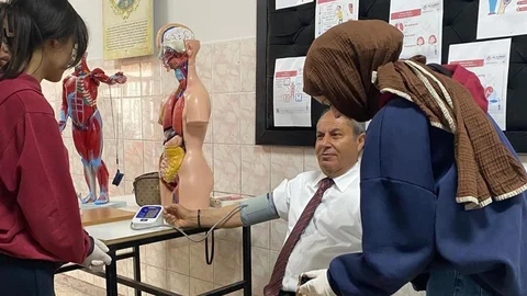 Erzurum'da Öğrenciler Uygulamalı Eğitim Alıyor