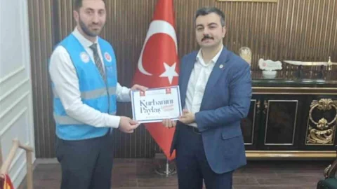 Dicle Kaymakamı Atış'tan Kurban Bağışı