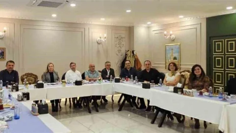 GAÜN Hastanesi'nde Tiroid Kanseri Eğitimi