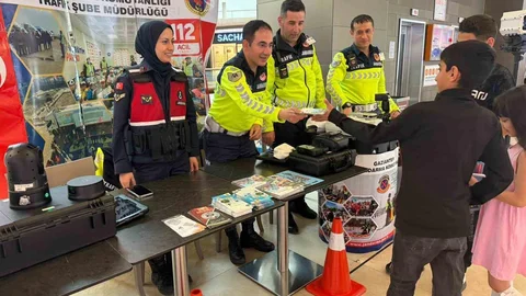 Gaziantep'te Jandarmadan Trafik Eğitimi