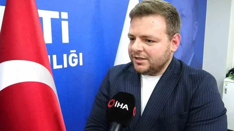 AK Parti'den CHP'ye Hastane Tepkisi