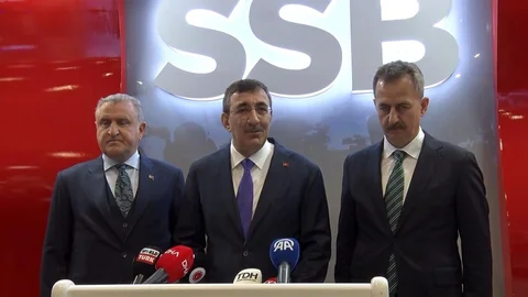 Cumhurbaşkanı Yardımcısı Yılmaz İstanbul'da Açıklamalarda Bulundu