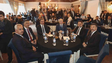 Erzurum'da Deprem ve Zemin Toplantısı