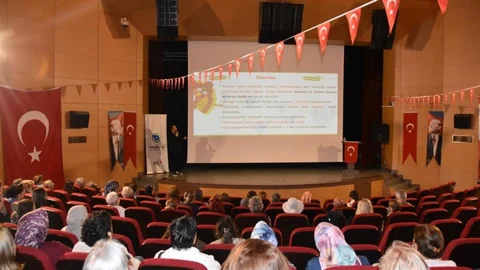Muratlı'da Sağlıklı Beslenme Eğitimi