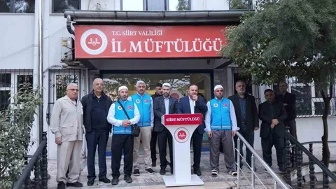 Siirt'ten Hac Kafilesi Uğurlandı