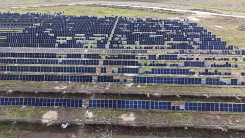 Viranşehir'de Hortum Hasar Verdi