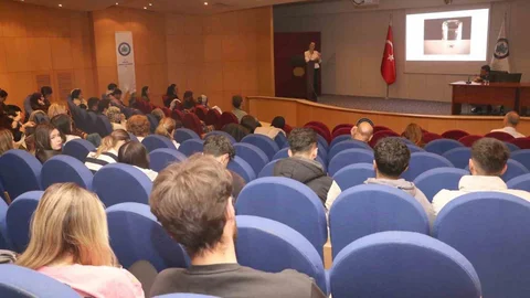 Eskişehir'de Sağlıklı Yaşlanma Paneli Düzenlendi