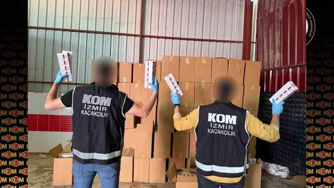 Bornova'da Kaçak Sigara Operasyonu