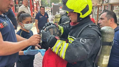 Bolu'da İtfaiye Ekipleri Yoğun Çalışıyor