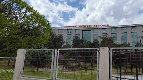 Çorum'da Öğrenci Yurdunda Zehirlenme Şüphesi