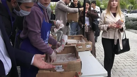 Isparta'da Balık Ekmek Şenliği Yapıldı