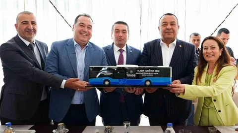 Manisa'da Ulaşım Esnafıyla Toplantı Yapıldı
