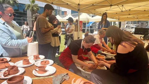Menemen'de Bahar Şenliği Coşkusu