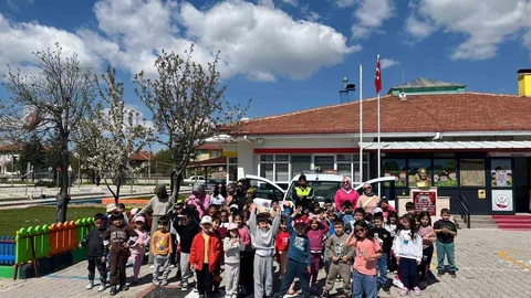 Geleceğin Sürücülerine Trafik Eğitimi Verildi