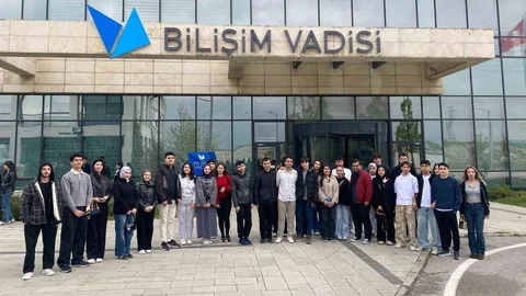 Esenyurt'tan Bilişim Vadisi Gezisi