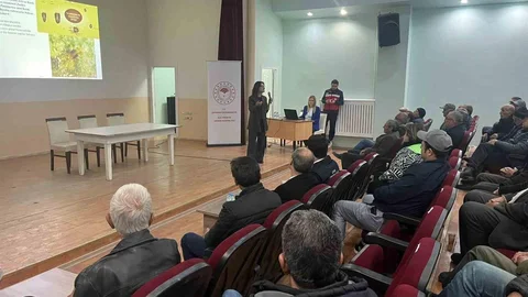 Kütahya Şaphane'de Üreticilere Eğitim Verildi