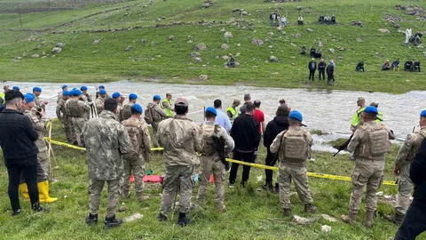 Bingöl'de Kayıp Öğretmen Derede Bulundu