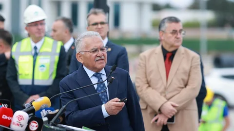 Kartal Kavşağı Projesi'nde İlerleme Kaydedildi
