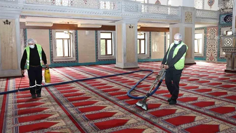 Nilüfer'de İbadethane Temizliği Başladı