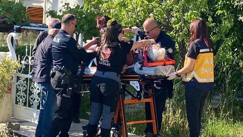 Balıkesir'de Perde Takma Kazası