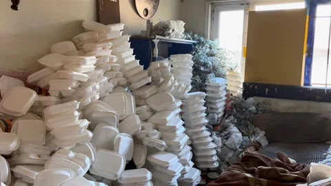 Kocaeli'de Çöp Evde Bulunan Adamın Dönüşümü