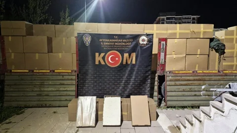 Afyonkarahisar'da Kaçak Makaron Yakalandı