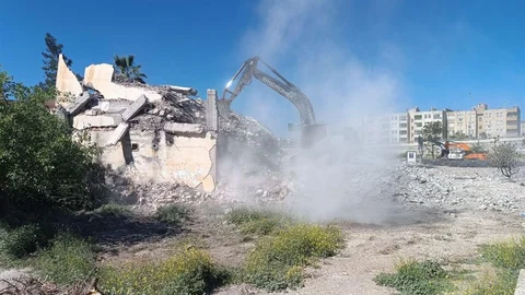 Şanlıurfa'da Yıkım Panik Yarattı