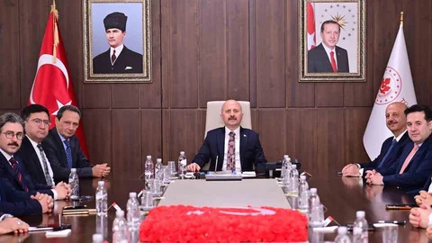 Aydın'da Vali Varol Toplantı Yaptı