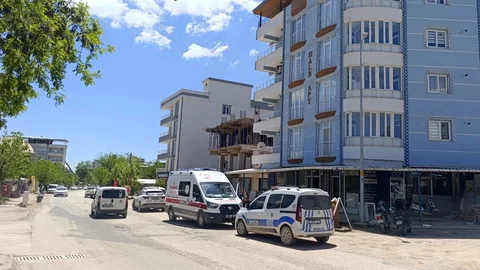 Adıyaman'da Balkondan İndirme Operasyonu