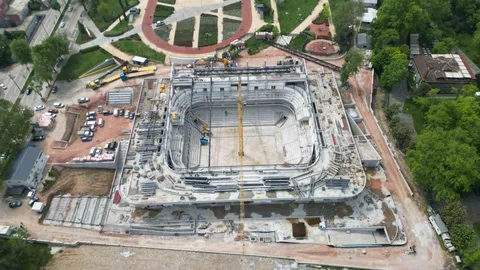 Bursa'da Atatürk Spor Salonu Yükseliyor