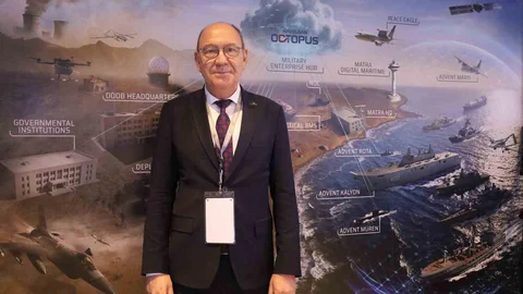 İstanbul'da Yüzen Bilgisayar Sistemi Tanıtıldı