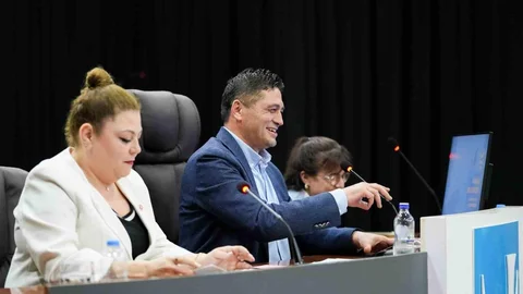 Aliağa Belediyesi'nde Kesin Hesap Onayı