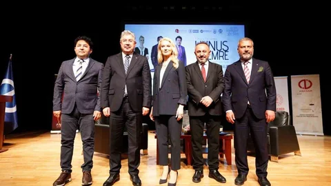 Yunus Emre’nin Mesajları Eskişehir’de Tartışıldı