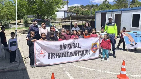 Adıyaman'da Öğrencilere Trafik Eğitimi Verildi