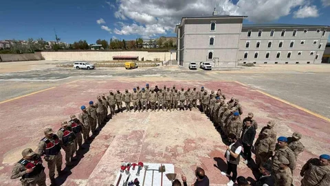 Elazığ'da Jandarmaya Yangın Eğitimi Verildi