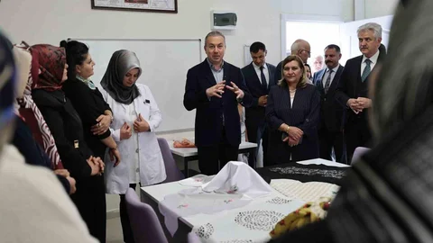 Sivas'ta Yeni Kültür Merkezi Açıldı