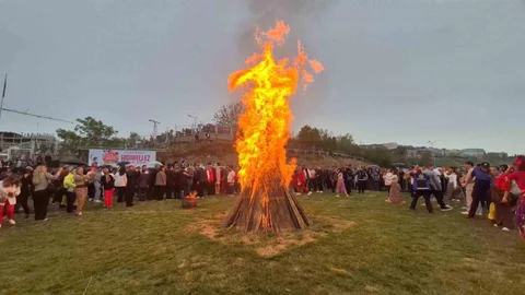 Tekirdağ'da Kakava Şenliği Coşkusu