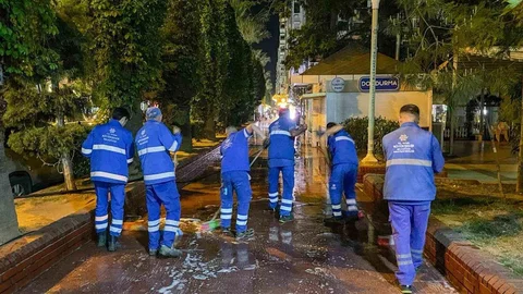 Aydın'da Temizlik Çalışmaları Devam Ediyor