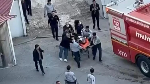 Diyarbakır'da İnşaat Halindeki Otelde Yangın