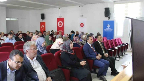 Muğla'da Gençlik Hizmetleri Toplantısı