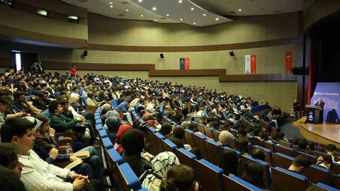 Düzce'de Mühendislik Sempozyumu Gerçekleşti