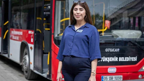 İzmir'de Anne Adayı Şoför Heyecanla Bekliyor