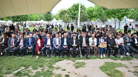 Manisa’da 9. Kitap Fuarı Açıldı