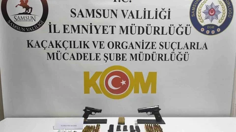 Atakum'da Uyuşturucu ve Silah Ele Geçirildi