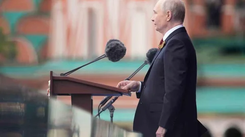 Putin'in Zafer Günü Mesajı