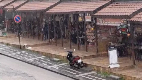 Bolu'da Sağanak Yağış Etkili Oldu
