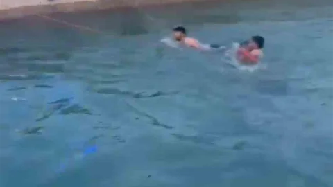 Şanlıurfa'da Otomobil Sulama Kanalına Devrildi