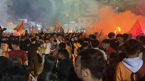 Galatasaray Şampiyonluğunu Kastamonu'da Kutladı
